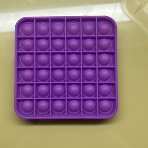 square pop it